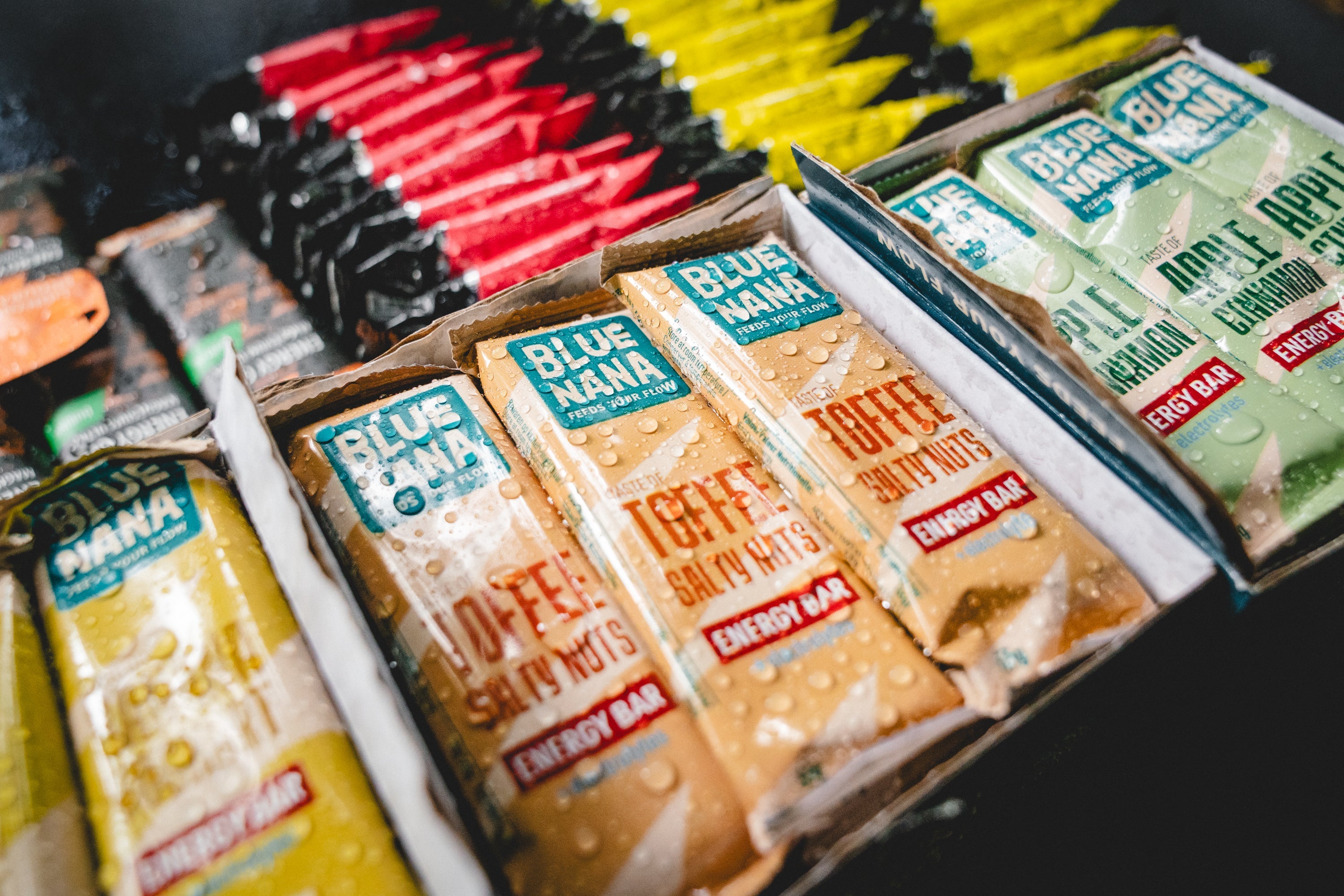 Blue Nana Energy Bars Toffee Salty Nuts 12x55g - Blue Nana Club